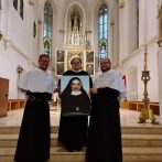 1 AUGUST – NEDEĽA S MATKOU RÓZOU